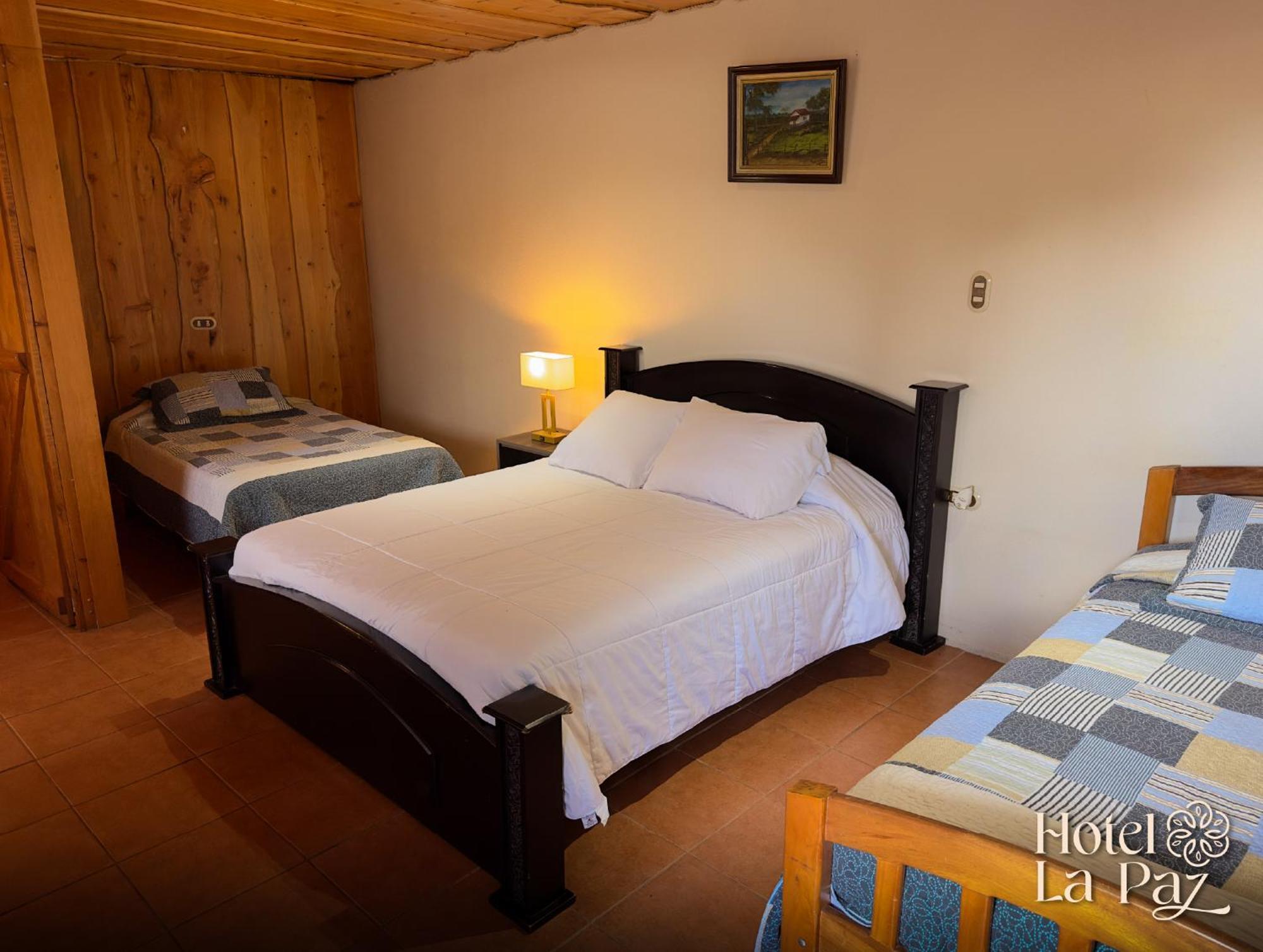 Hotel La Paz Poasito Esterno foto