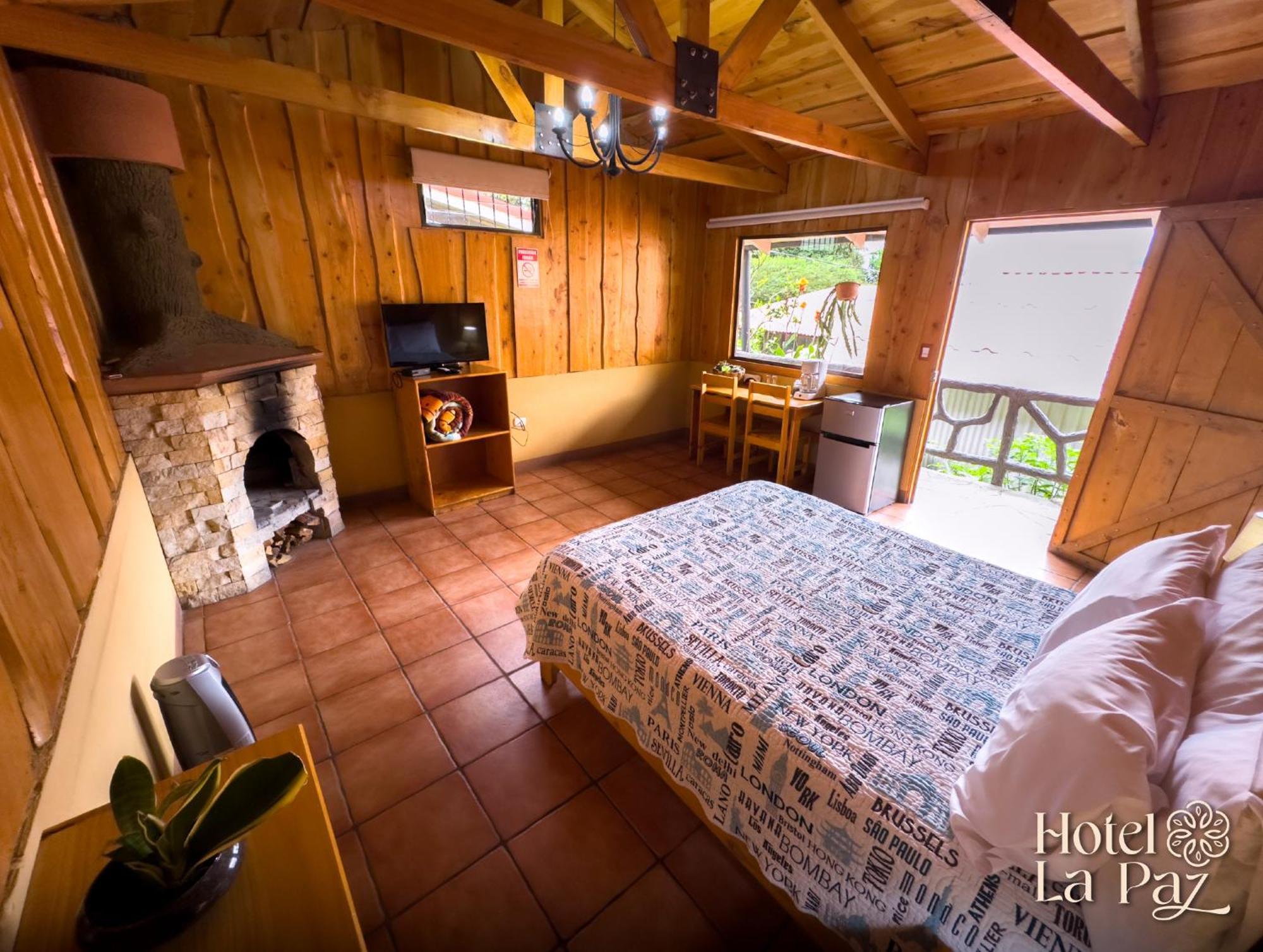 Hotel La Paz Poasito Esterno foto